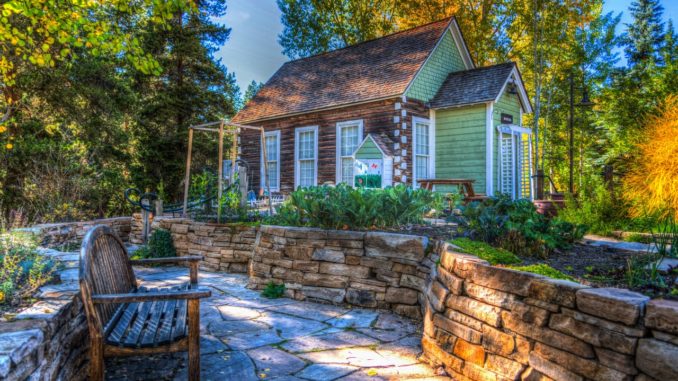 4 Simple Ways To Make Your House Ooze Curb Appeal
