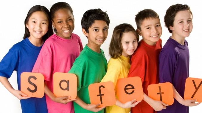 5 Ways To Keep Your Kids Safe At All Times