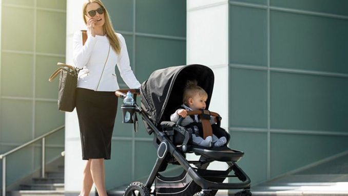 6 Jobs Moms Can Train For in 2022