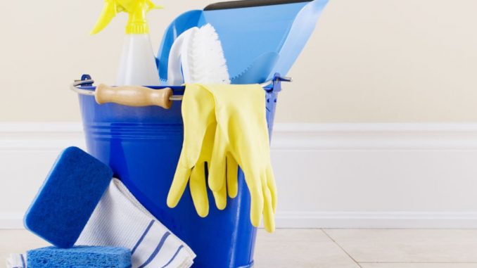 7 Professional House Cleaning Tips and Tricks That Save Time