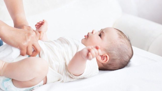 7 Ways to Avoid Nighttime Leaks Without Expensive Overnight Diapers