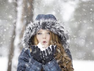 8 Winter Safety Tips For Spending Time Outdoors