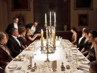 How to Have a Fine Dining Experience When You Have Guests Over