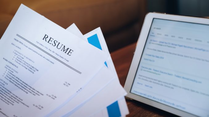 How to Write the Perfect Minimalist Resume