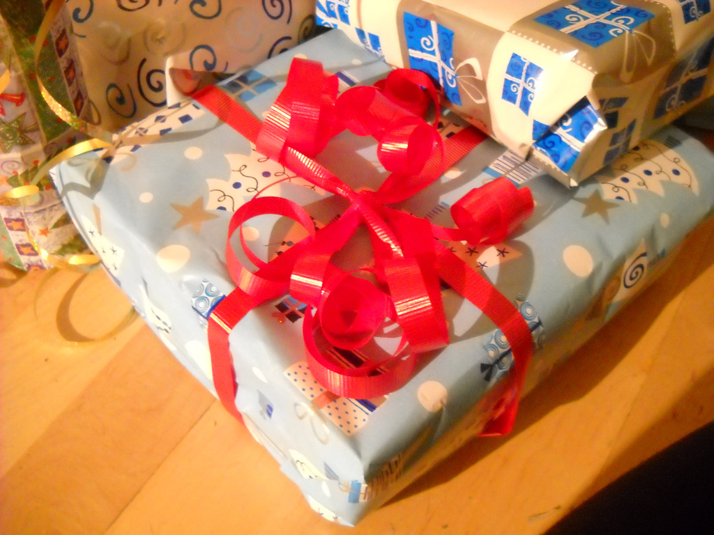 Touching Gifts for Long-distance Family