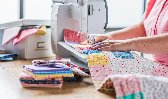 How to Choose the Best Gifts for Quilters and Sewers How to Choose the Best Gifts for Quilters and Sewers